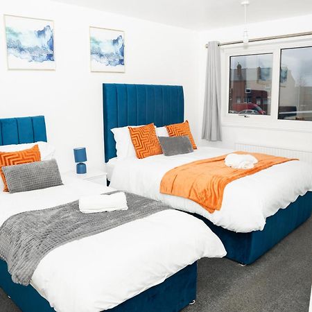 Stylish 3 Bed House With Free Parking Villa Leeds  Bagian luar foto