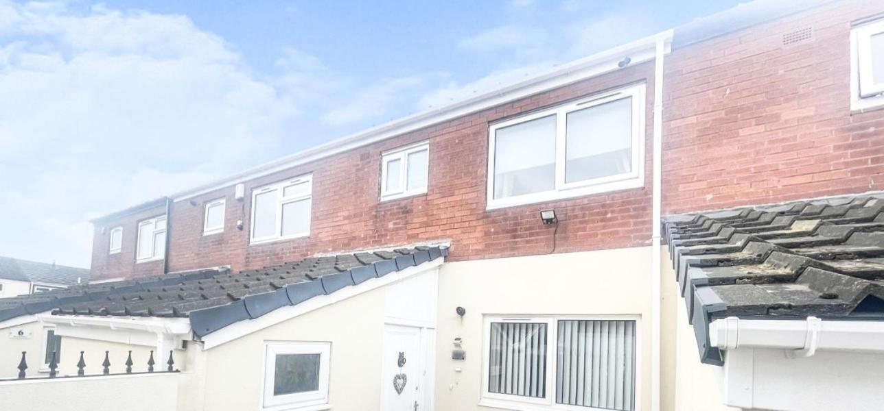 Stylish 3 Bed House With Free Parking Villa Leeds  Bagian luar foto