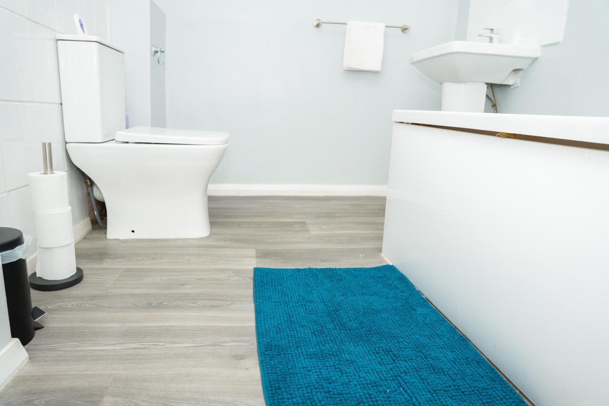 Stylish 3 Bed House With Free Parking Villa Leeds  Bagian luar foto