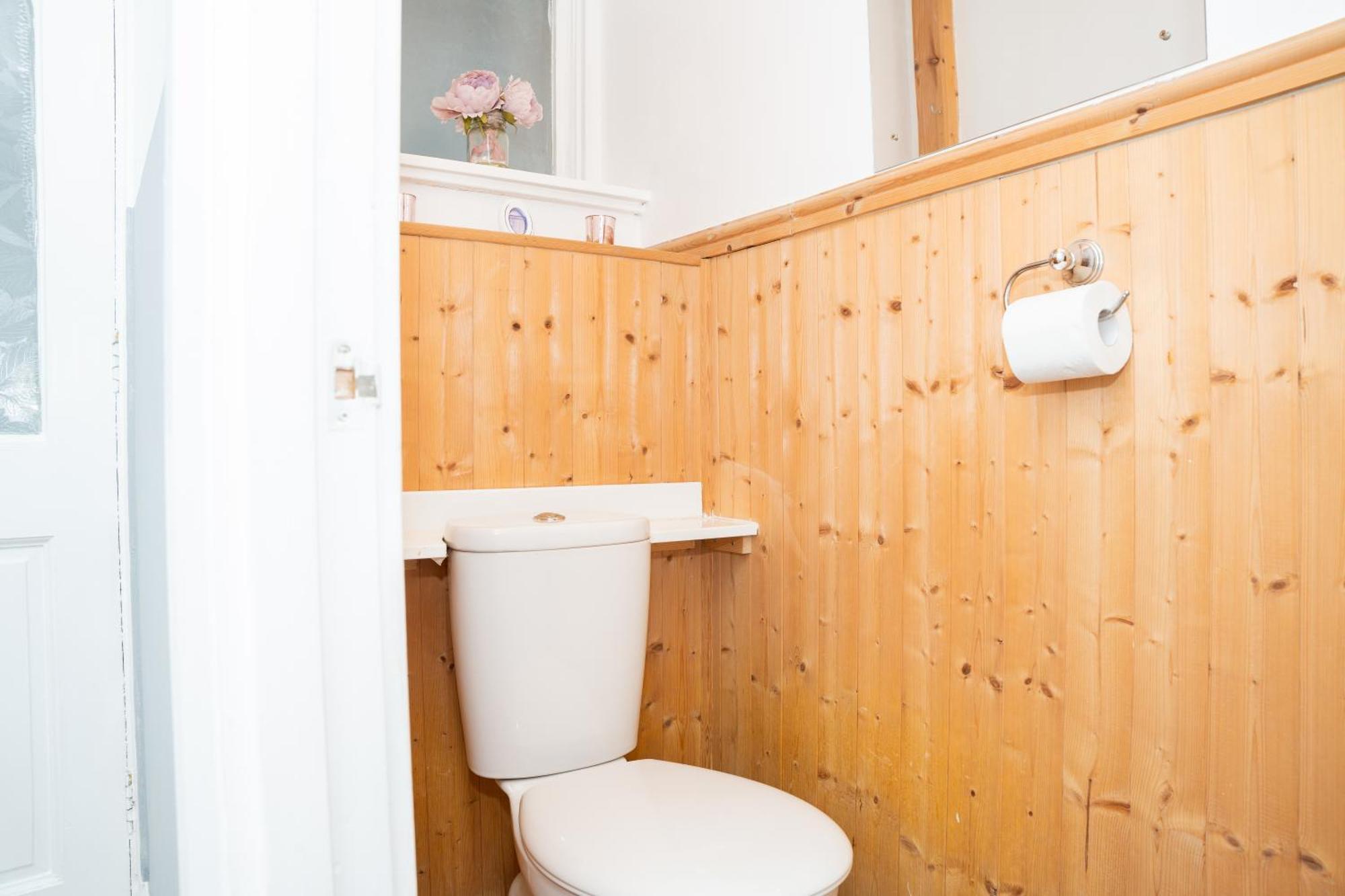 Stylish 3 Bed House With Free Parking Villa Leeds  Bagian luar foto