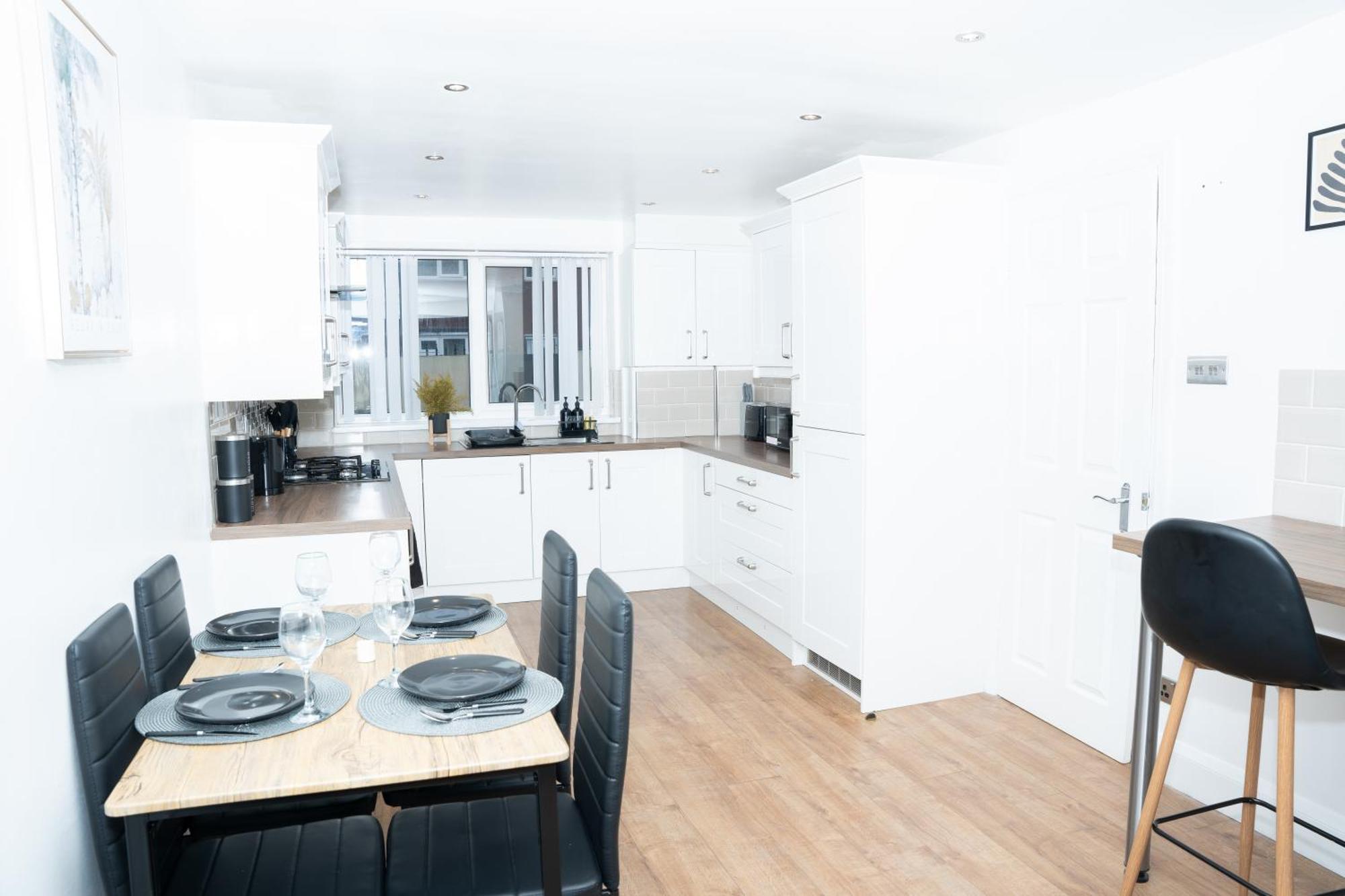 Stylish 3 Bed House With Free Parking Villa Leeds  Bagian luar foto
